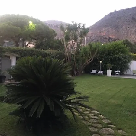 Villa Bedda Mondello Palermo